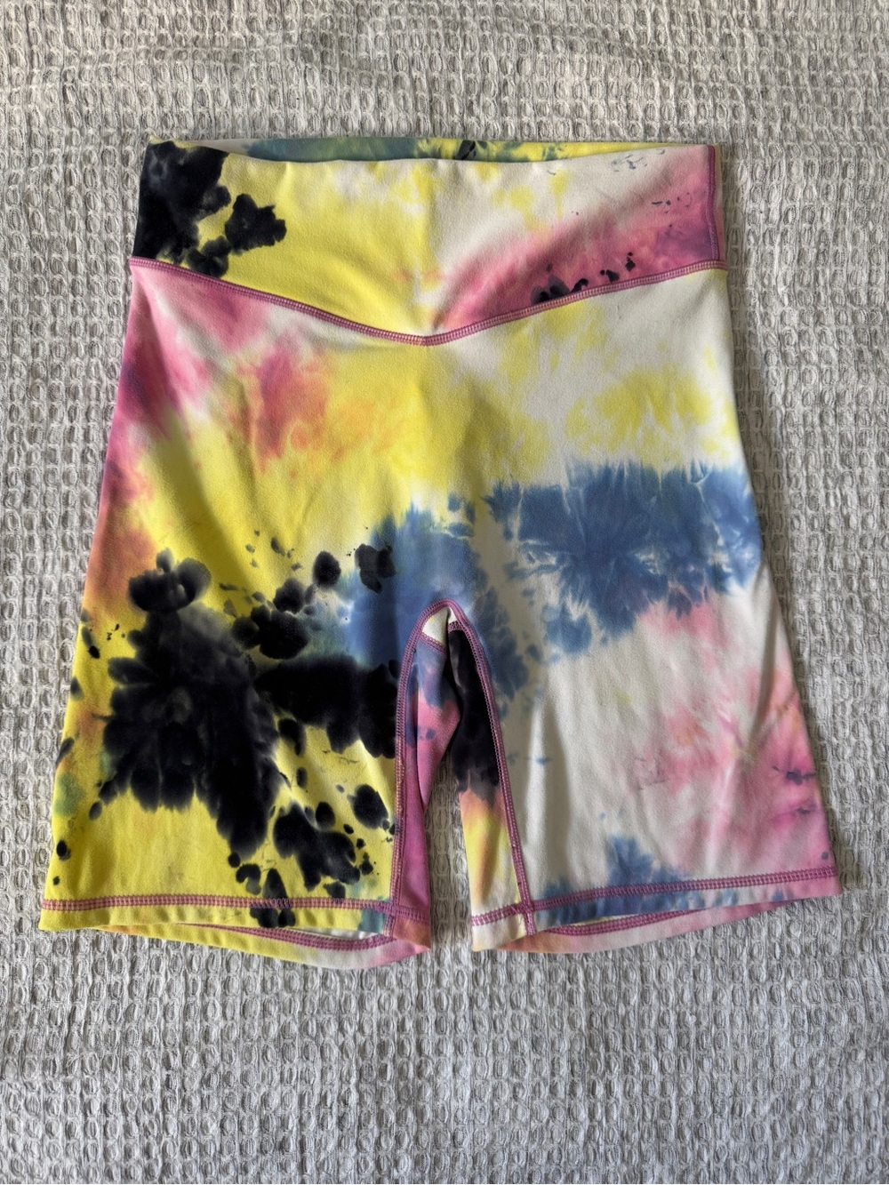 Balance Athtica Tie-Dye Bike Shorts - Size Medium